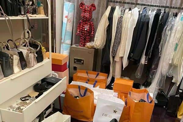 昌吉州回收一线品牌衣服